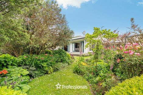 Photo of property in 294 Stokes Valley Road, Stokes Valley, Lower Hutt, 5019