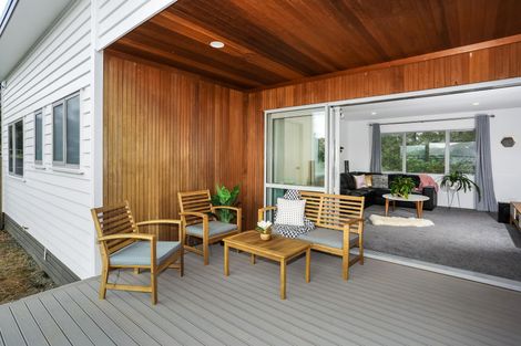 Photo of property in 62 Pioneer Road, Pokeno, 2471