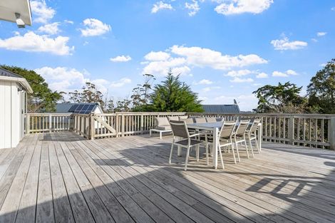 Photo of property in 7 Vipond Road, Stanmore Bay, Whangaparaoa, 0932