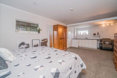 Photo of property in 19 Tapu Road, Huapai, Kumeu, 0810