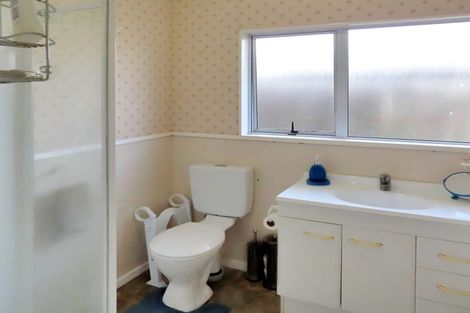 Photo of property in 1070a Fergusson Drive, Clouston Park, Upper Hutt, 5018