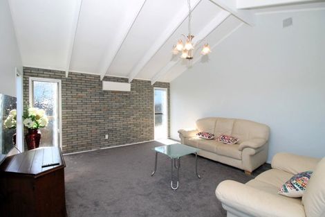 Photo of property in 116 Porritt Avenue, Chatswood, Auckland, 0626