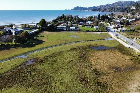 Photo of property in 719 Abel Tasman Drive, Clifton, Takaka, 7183