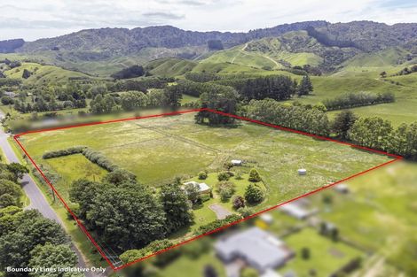 Photo of property in 27 Terrace Road, Reikorangi, Waikanae, 5391