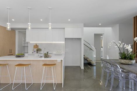 Photo of property in 96a Saint James Avenue, Papanui, Christchurch, 8053