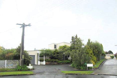 Photo of property in 10 Ballagh Close, Onerahi, Whangarei, 0110