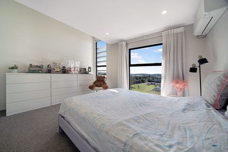 Photo of property in 34 Memorial Park Lane, Hobsonville, Auckland, 0618
