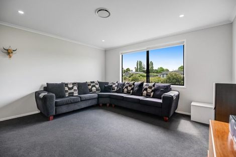 Photo of property in 22 Awatiro Drive, Kaukapakapa, 0871