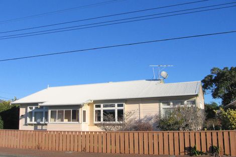 Photo of property in 12 Montague Street, Alicetown, Lower Hutt, 5010