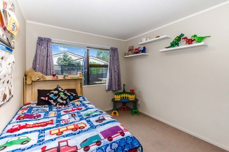 Photo of property in 72a Elizabeth Street, Waikanae, 5036