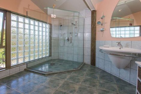 Photo of property in 56 Te Arapuke Way, Ngunguru, Whangarei, 0173