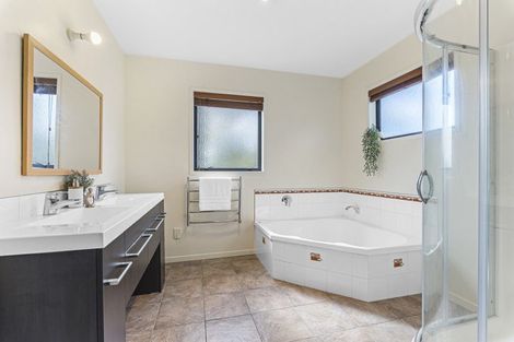 Photo of property in 122 Surrey Hill Road, Kaitake, New Plymouth, 4374