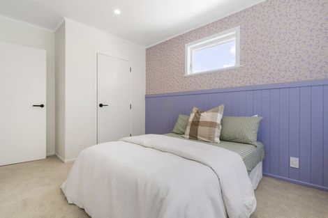 Photo of property in 24d Clinton Avenue, Te Atatu Peninsula, Auckland, 0610