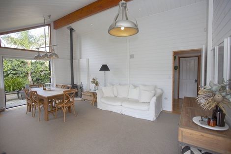 Photo of property in 130 Tirohanga Drive, Whangamata, 3620