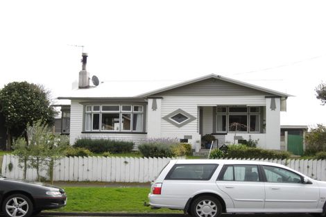 Photo of property in 14 Normanby Street, Fitzroy, New Plymouth, 4312