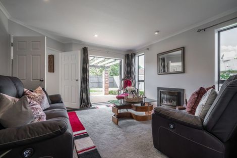 Photo of property in 4 Kingsbury Court, Rototuna North, Hamilton, 3210