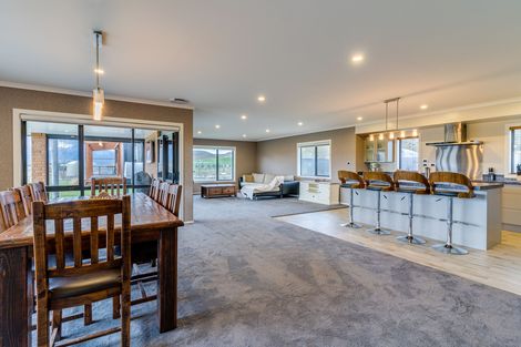 Photo of property in 10 Hardacre Place, Omarama, 9412