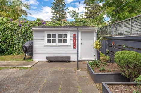 Photo of property in 34 Oakland Avenue, Saint Johns Hill, Whanganui, 4500