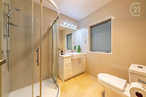 Photo of property in 134 Keri Vista Rise, Papakura, 2110