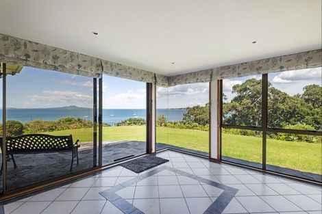 Photo of property in 59-61 Rock Isle Road, Torbay, Auckland, 0630