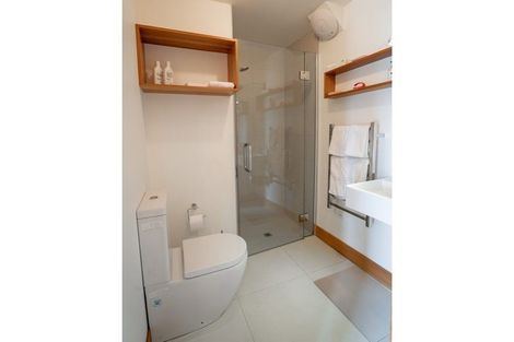 Photo of property in 300b Oriental Parade, Oriental Bay, Wellington, 6011