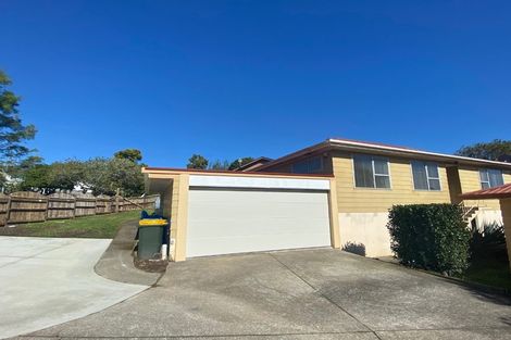 Photo of property in 15 Pisces Road, Glen Eden, Auckland, 0602