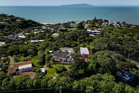 Photo of property in 10b Te Ara Road, Pukerua Bay, 5026