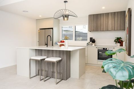 Photo of property in 76 Slacks Road, Awapuni, Palmerston North, 4412