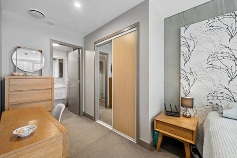 Photo of property in Canvas Apartments, 2/307 Willis Street, Te Aro, Wellington, 6011