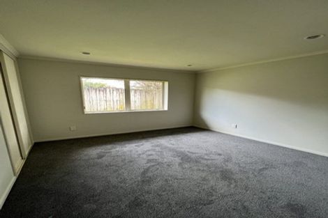 Photo of property in 52 Milson Drive, Papakura, 2110