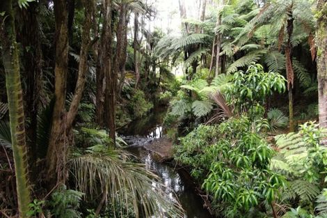 Photo of property in 540 Kawakawa-orere Road, Orere Point, Papakura, 2585