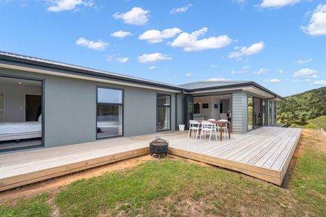 Photo of property in 11 Rihi Paea Rise, Ngunguru, 0173