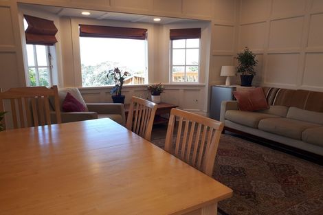 Photo of property in 10 Seacliffe Avenue, Belmont, Auckland, 0622