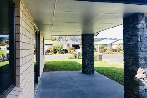 Photo of property in 24 Mary-ellen Place, Coromandel, 3506