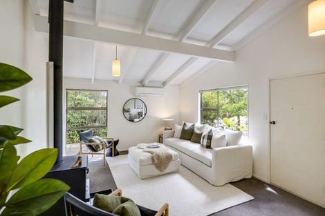 Photo of property in 34 James Cook Street, Havelock North, 4130