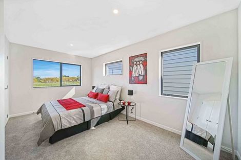 Photo of property in 30 Lusitano Drive, Karaka, Papakura, 2113