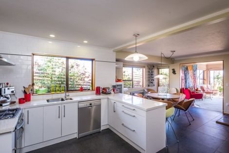 Photo of property in 71 Huia Street, Waikanae, 5036