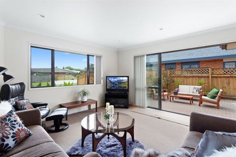 Photo of property in 5 Walnut Grove, Whakatane, 3120