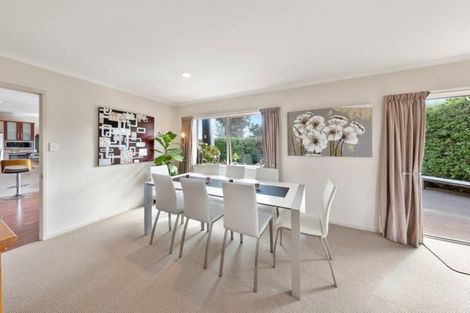 Photo of property in 13 Crescent Hills Court, Northpark, Auckland, 2013