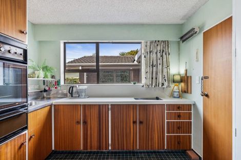 Photo of property in 98 Hillcrest Road, Raumati Beach, Paraparaumu, 5032