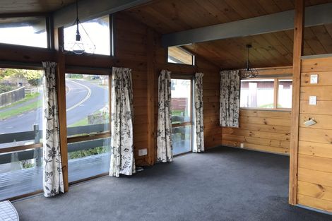 Photo of property in 57 Mulberry Street, Maungaraki, Lower Hutt, 5010