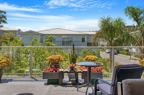 Photo of property in 37 Landmark Terrace, Orewa, 0931
