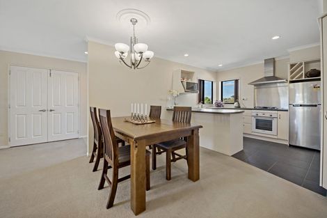 Photo of property in 31 Lough Bourne Drive, Pukekohe, 2120