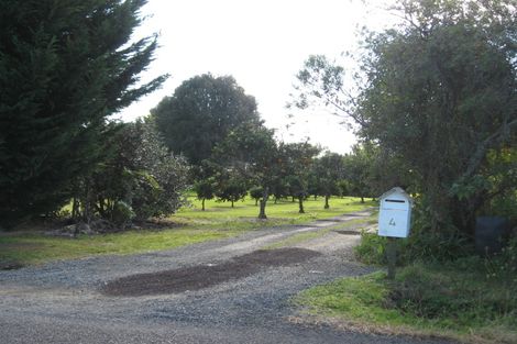 Photo of property in 2 Kendall Road, Kerikeri, 0230