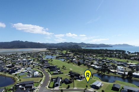 Photo of property in 107 Rangiora Crescent, Matarangi, Whitianga, 3592