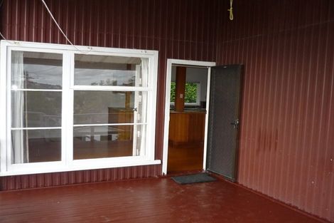 Photo of property in 15a Brown Street, Manly, Whangaparaoa, 0930