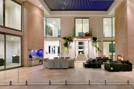 Photo of property in 255 Paremoremo Road, Paremoremo, Auckland, 0632