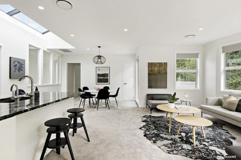 Photo of property in 2 Crieff Street, Northland, Wellington, 6012