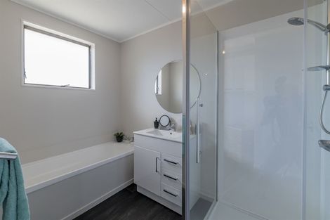 Photo of property in 15a Rimu Street, Levin, 5510