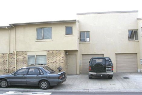 Photo of property in 12 Gina Avenue, Ranui, Auckland, 0612